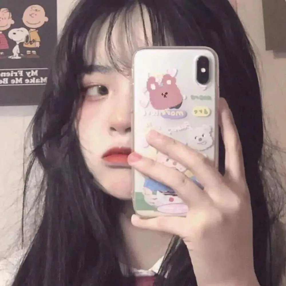 接近无限的白
